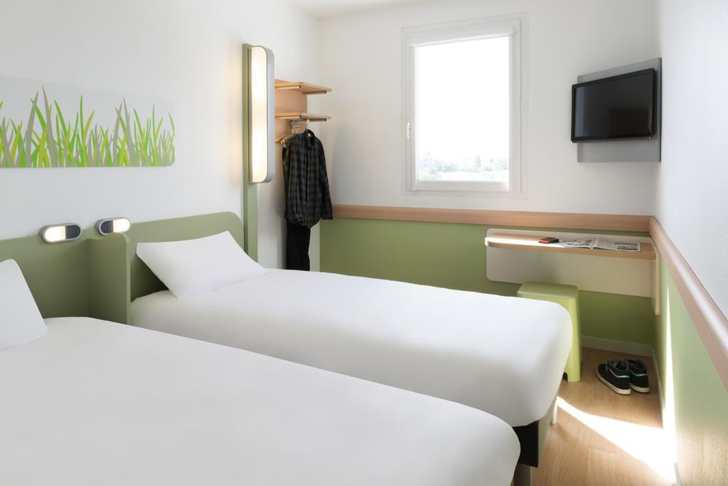 ibis budget Nantes St Herblain Saint-Herblain Kamer foto