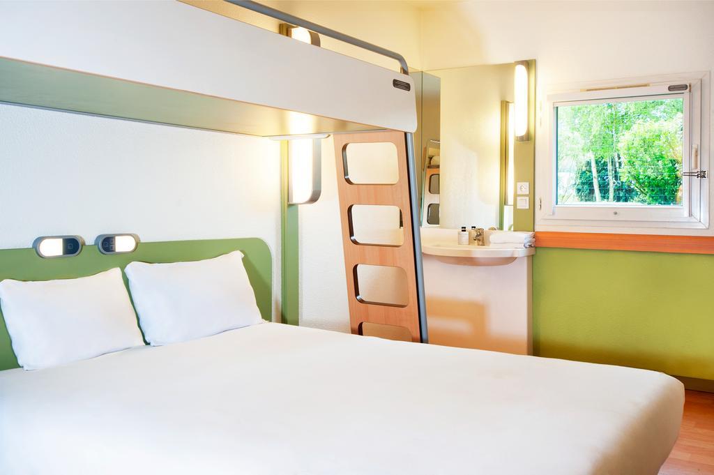 ibis budget Nantes St Herblain Saint-Herblain Kamer foto