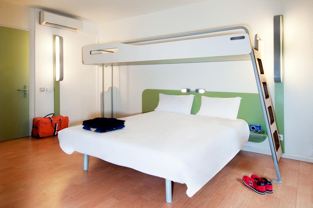 ibis budget Nantes St Herblain Saint-Herblain Kamer foto